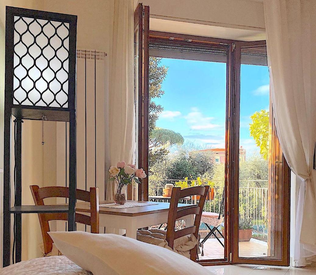 Angelina Suite B&B - Sorrento Centro Exterior photo